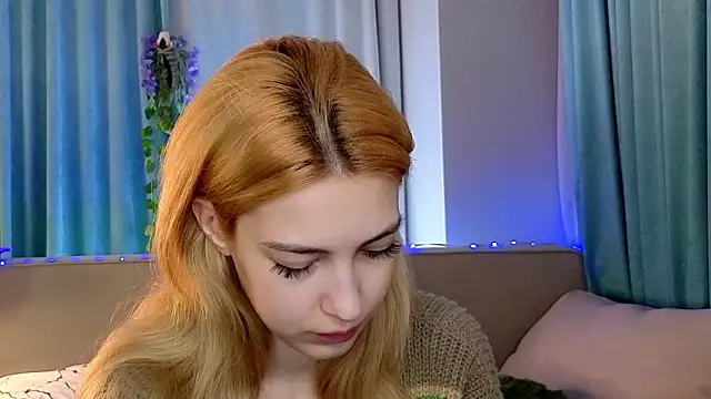 AngelicRice élő XXX-chatje