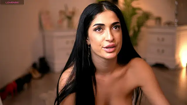 KassidyVibeのライブXXXチャット