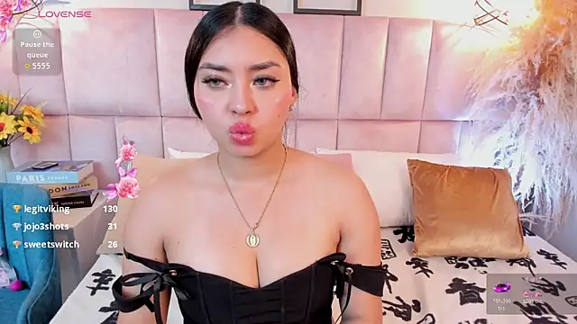 Ary_evans__ 라이브 XXX 채팅