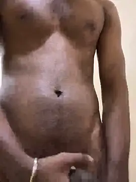 ultron025 在線直播表演