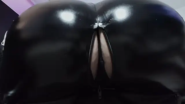 _Jade_16's Live XXX Chat