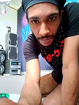 Mikaaa97 Adlı Modelin Web Kamerası Şovu