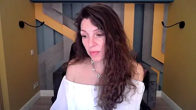 EllaLong Live XXX-chat