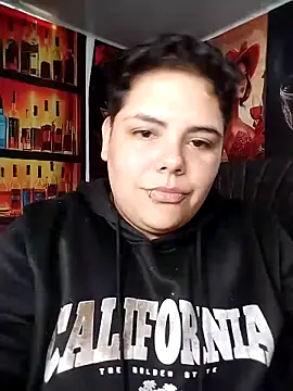 Hailey_Curvy Show in webcam