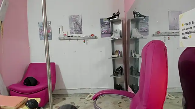 CAMILA--REY's Live XXX Chat