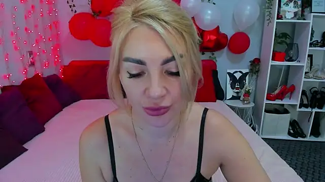 LunaBelluccin Live XXX chat