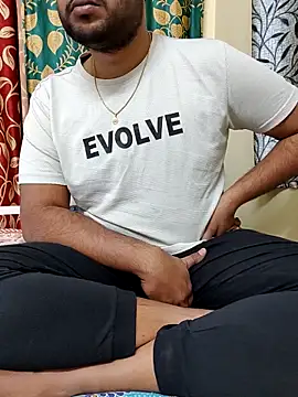 ChillBoyyy Live XXX-chat