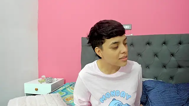 ariloe_quintero 现场XXX聊天