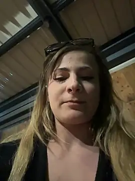 IsabellaEtha Live XXX-chat