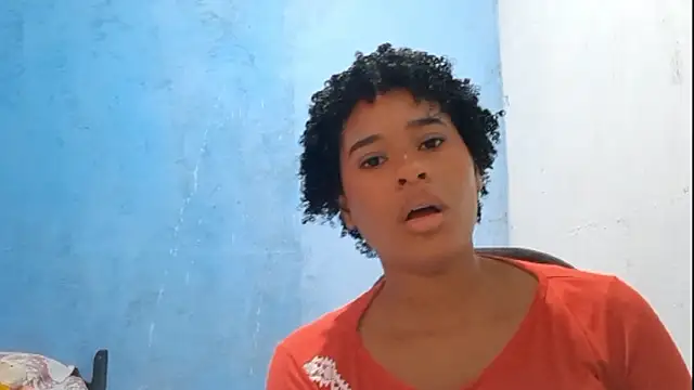 Chatroom XXX en direct de MadelynStamant