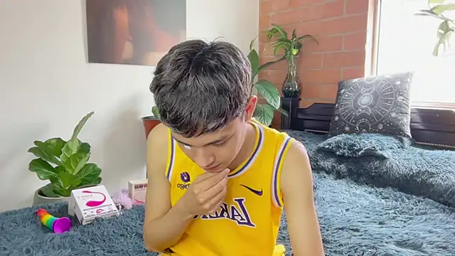 Chat XXX en directo de Andy_Belier23