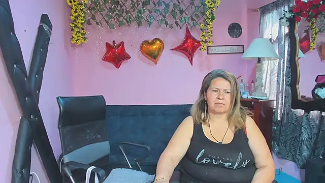 Pokazy przed kamerką – lesbiancuple