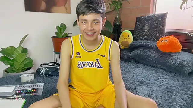 Andy_Belier23 Obrolan Langsung XXX