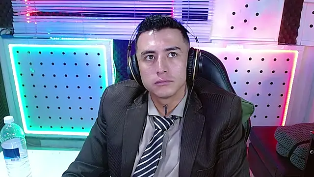 Živý XXX chat Godofcumxxx