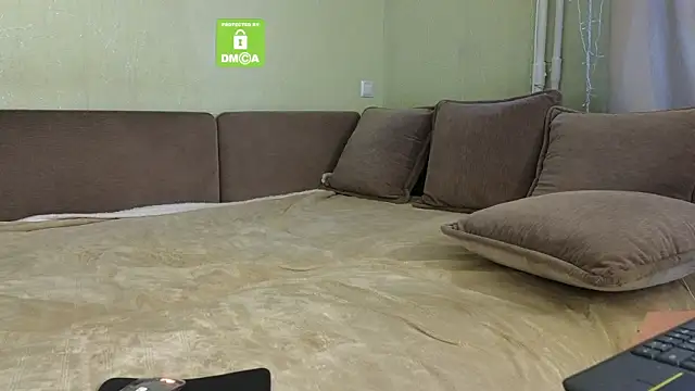 FyBhFyのライブXXXチャット