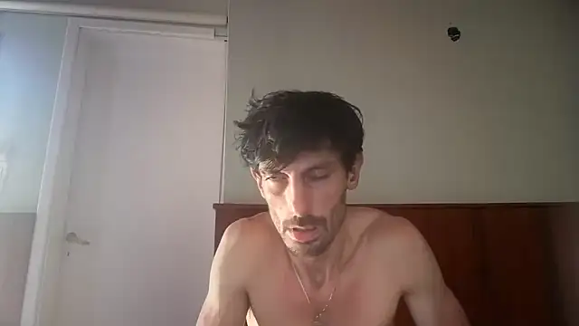 nicolaaaaas Live XXX-chat