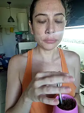 Chat +18 de emmalove_arg ao vivo