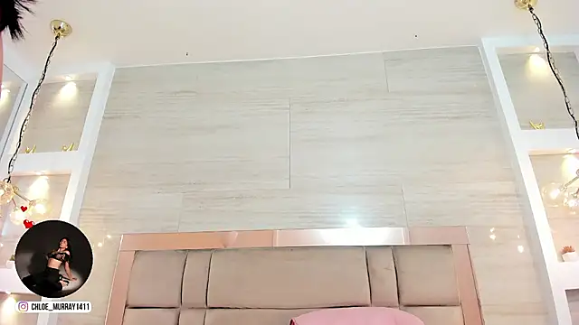 Chat +18 de chloe_murray ao vivo