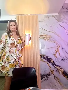 دردشة _Pamelamilf الجنسية المباشرة