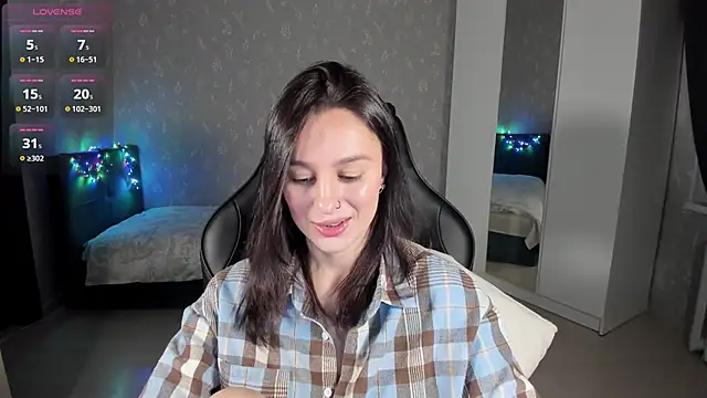 EllaFresh: απευθείας συνομιλία ΧΧΧ