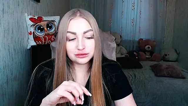 _KittyBoo's Live XXX Chat