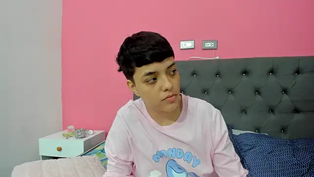 ariloe_quintero 现场XXX聊天