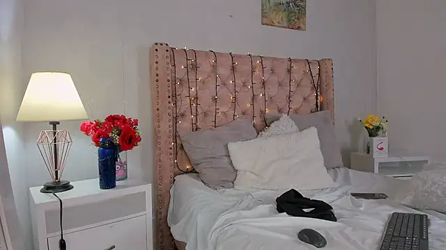 noah_lewiss Webcam show