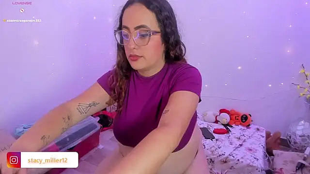 Stacy_millerr1's Live XXX Chat