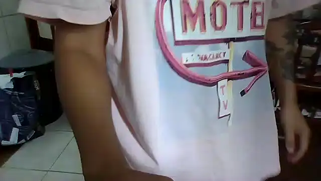 Show de ninalez na webcam