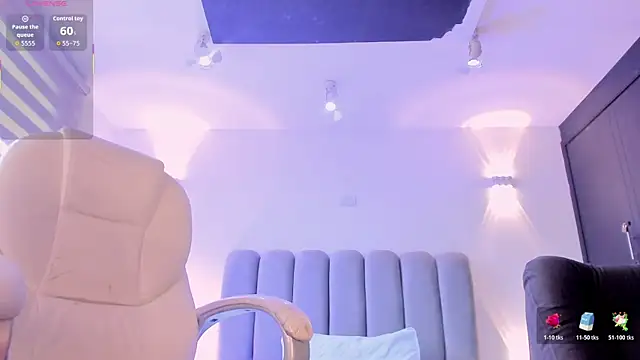 CarolineFyre Chat XXX live