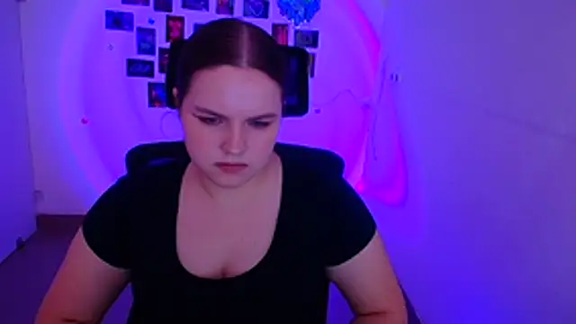 Czat XXX na żywo – Kitty_Mia_Kitty