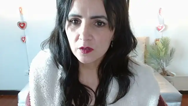 Czat XXX na żywo – Juliana__lx