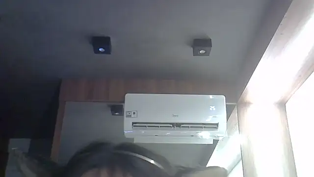 SkinnyKitten Show Webcam