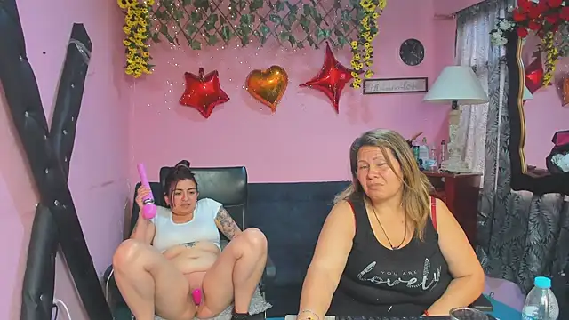 Chat +18 de lesbiancuple ao vivo