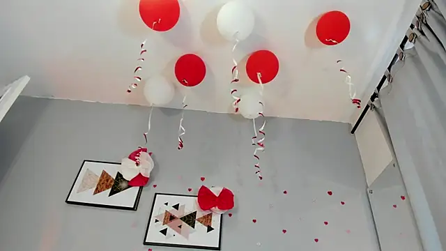 PauleteW10 Chat XXX in diretta