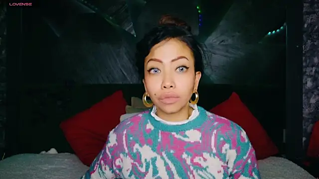 ElyaQuinn Live XXX-Chat