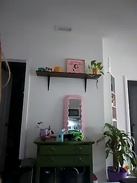 دردشة LucidLucy الجنسية المباشرة