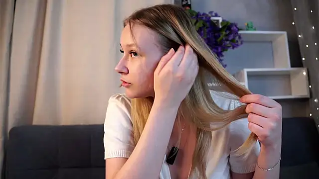 ElissaGlod Adlı Modelin Canlı XXX Sohbeti