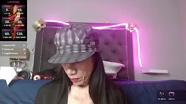 XXX chat uživo modela CharlotteLemke