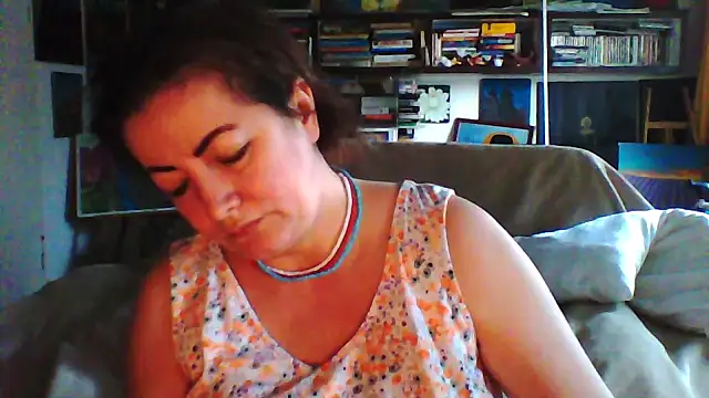 MariaAnaSunshine Adlı Modelin Canlı XXX Sohbeti