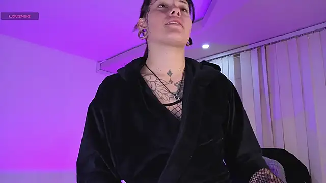 _sharlotte777 – Naživo XXX chat