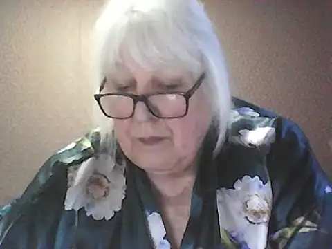 Alexia64231's Live XXX Chat