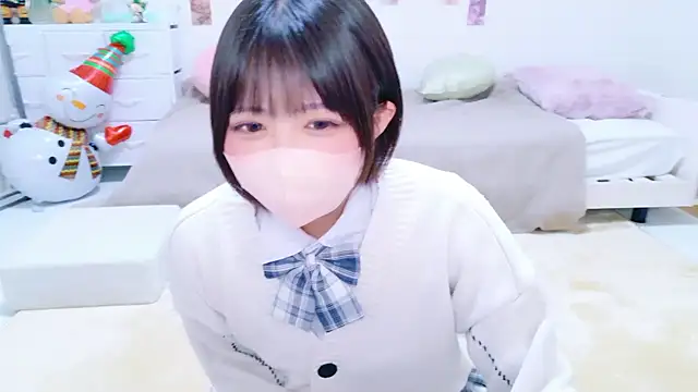 Chat +18 de Hinata_Sun ao vivo