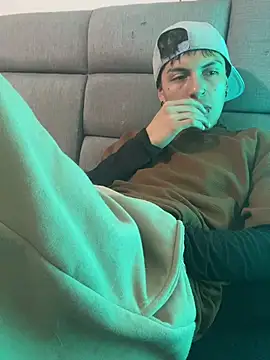 NaytonFreeman 现场XXX聊天