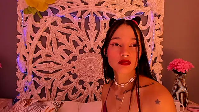 Živý XXX chat loraineblake