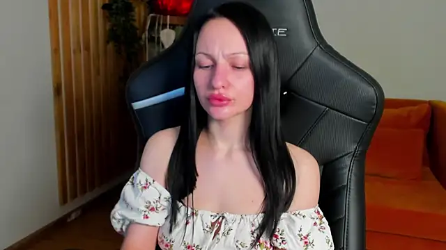 NaomiBlakes: απευθείας συνομιλία ΧΧΧ