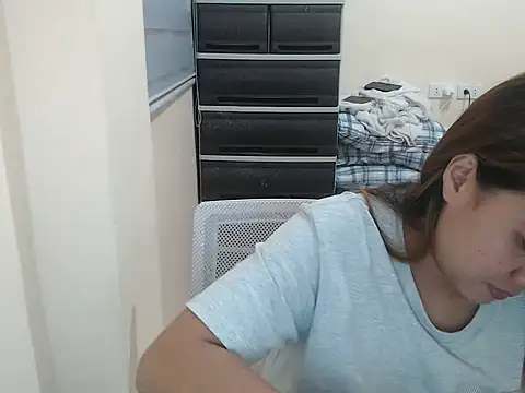 xTheLastVIRGINxn Live XXX chat