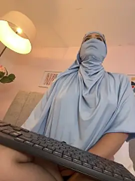 rawiya 现场XXX聊天