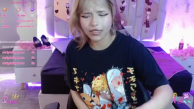 Chat XXX en directo de Mavis_tay