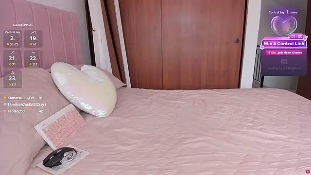 whitneyhot Webcam Show